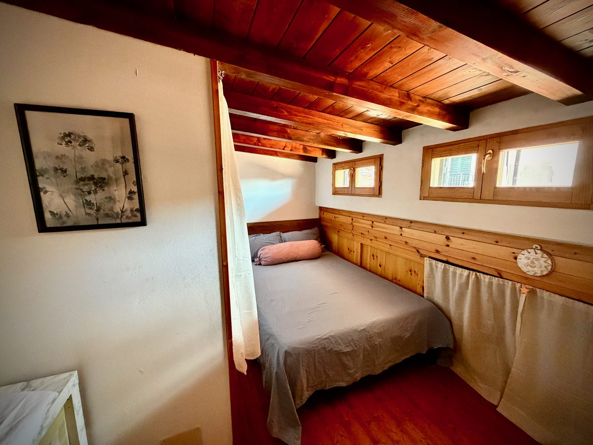 Zweites Schlafzimmer il Loft mit Doppelbett unter der Dachschräge